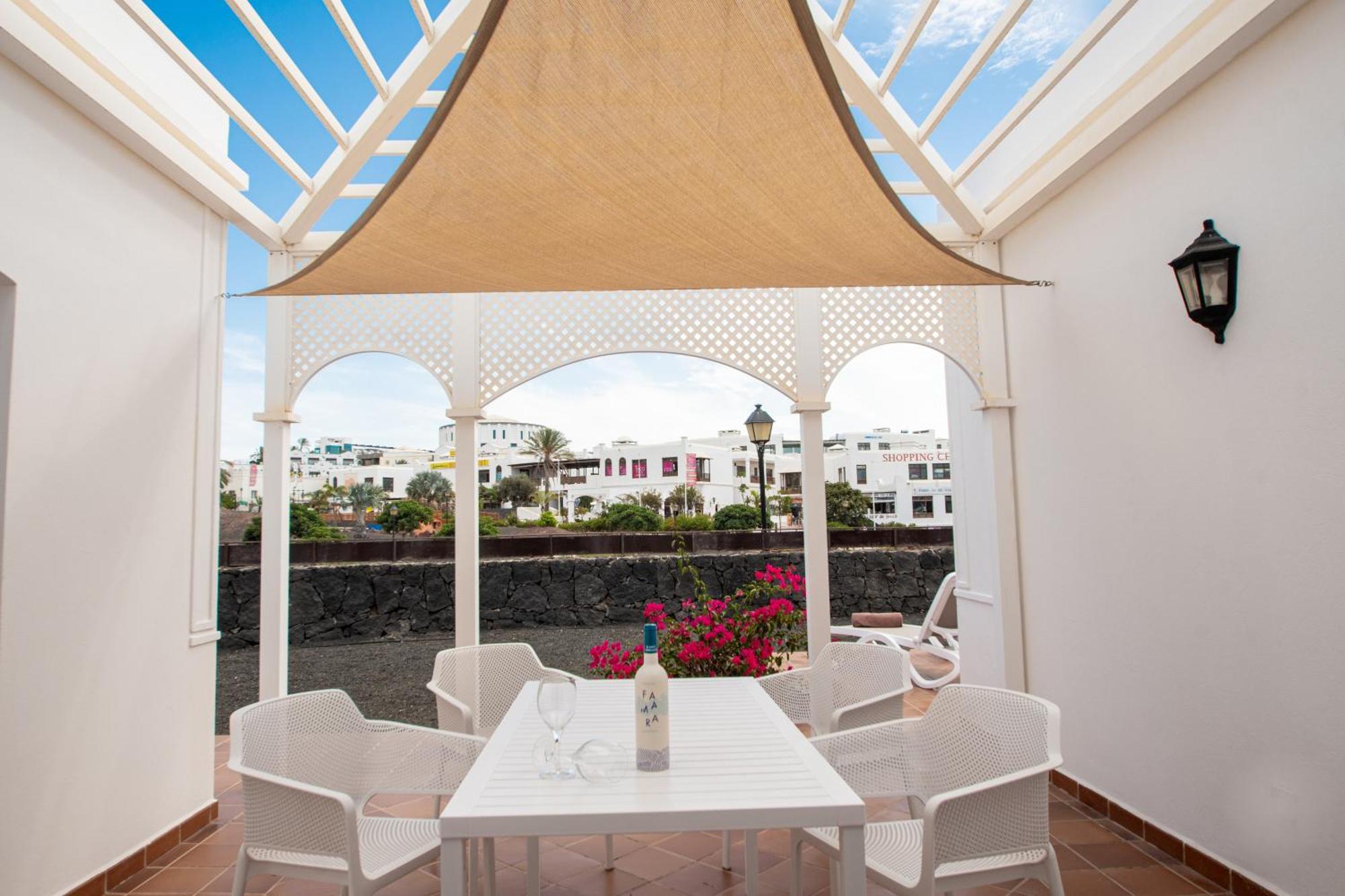 Bungalows Coloradamar Playa Blanca  Bagian luar foto