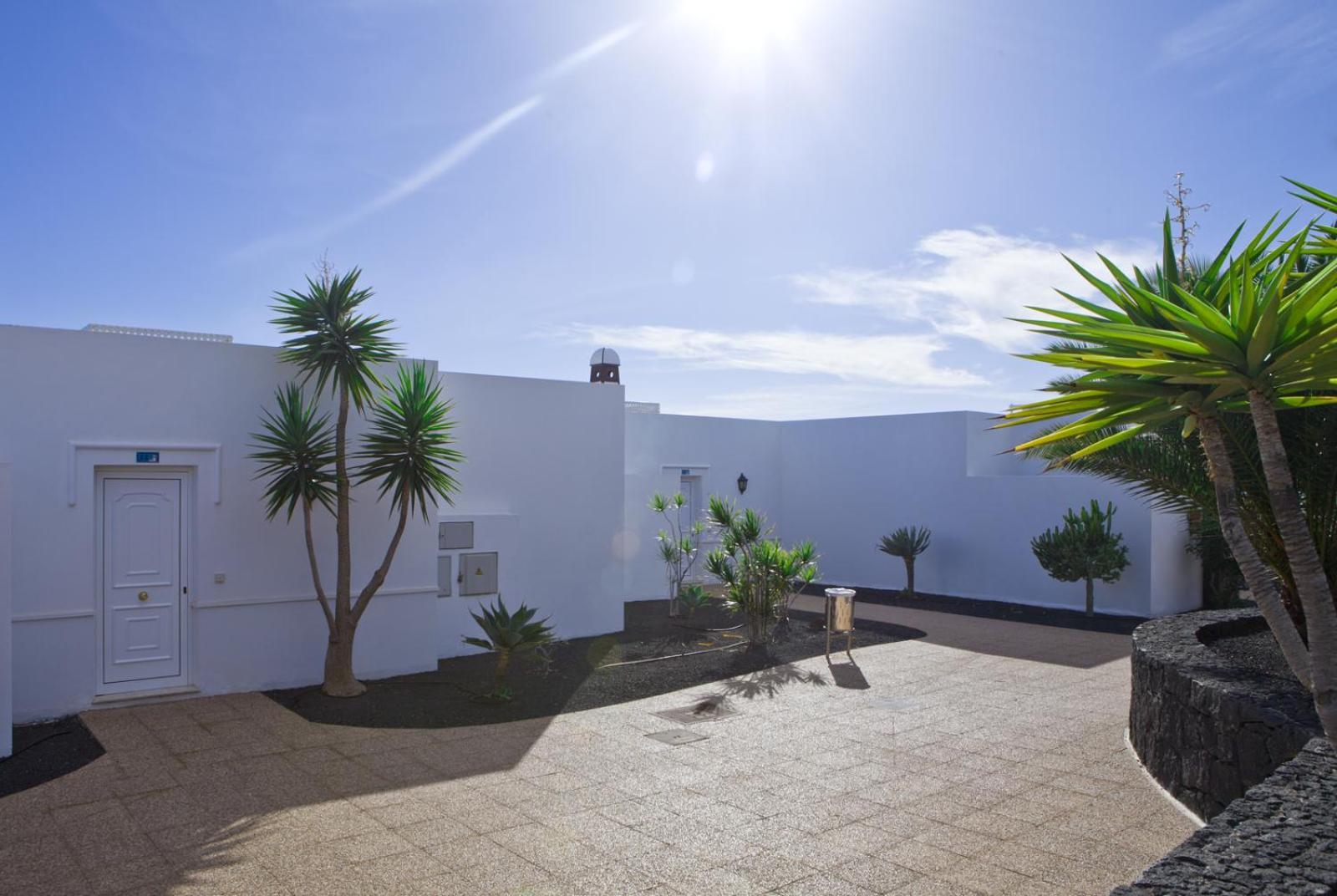 Bungalows Coloradamar Playa Blanca  Bagian luar foto