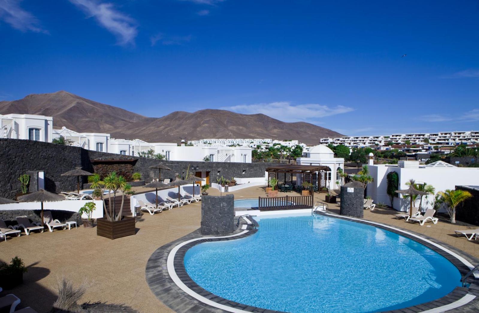 Bungalows Coloradamar Playa Blanca  Bagian luar foto