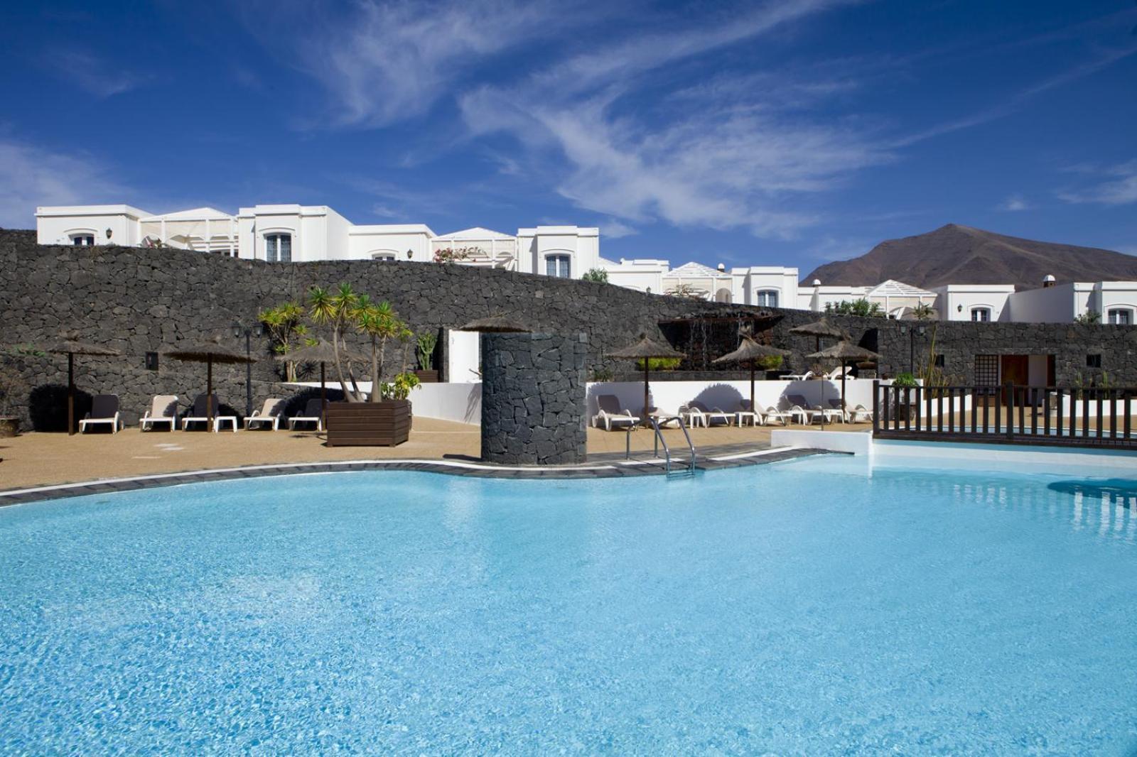 Bungalows Coloradamar Playa Blanca  Bagian luar foto